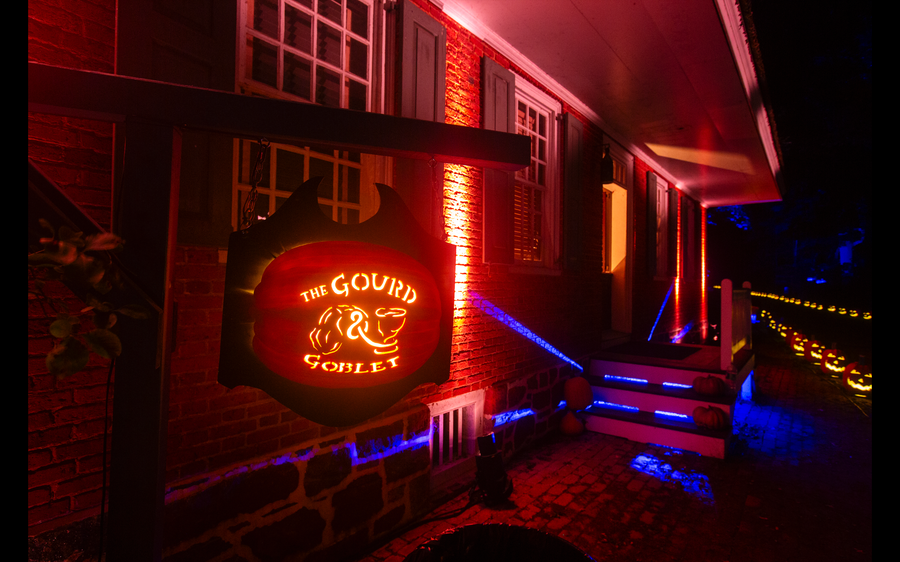 吉乃　カサブランカ　トートバッグペンライトセット　　缶バッジ付き　新品電池付き Great Jack O'Lantern Blaze: Hudson Valley Returns With A Mystery